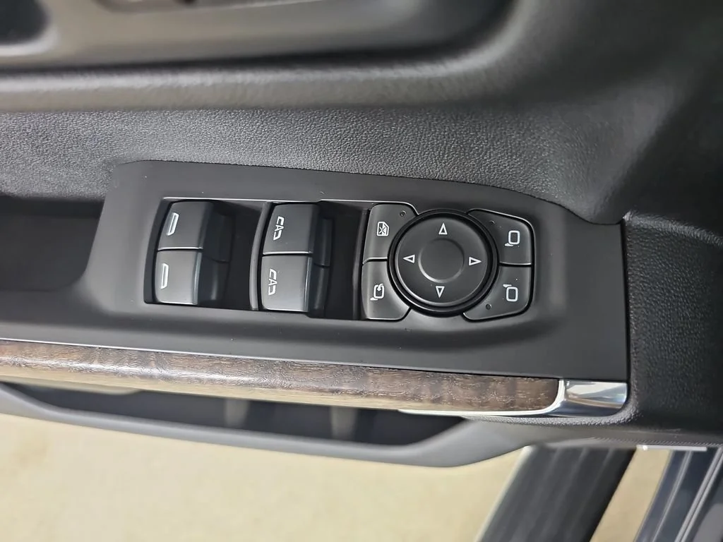 Certified Used 2021 DARK SKY METALLIC GMC Denali image 33
