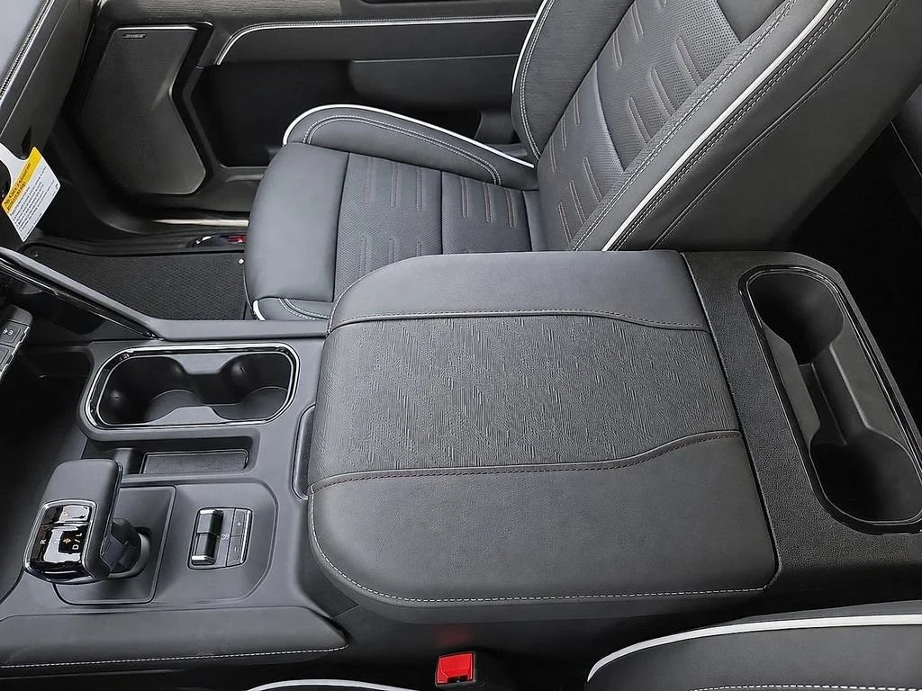 2026 GMC Sierra 1500 AT4X - Photo 20