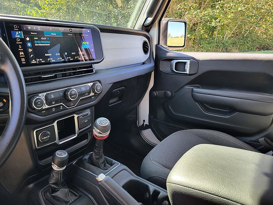 Used 2024 Bright White Clearcoat Jeep Sport image 17