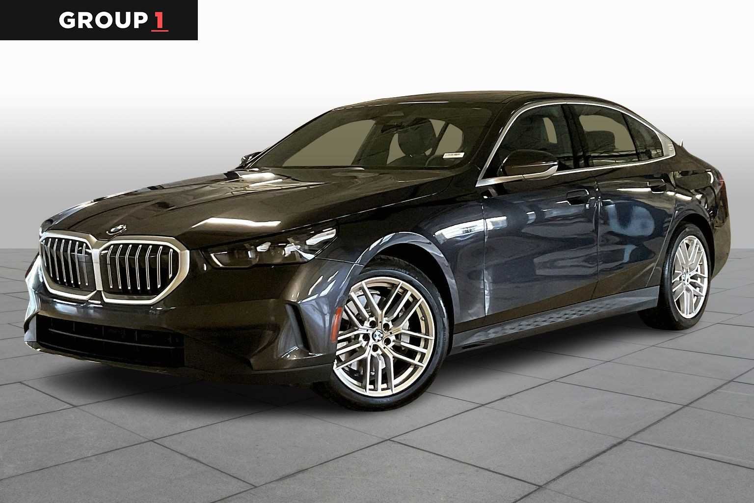 2025 BMW 5 Series 530i Sedan's photo