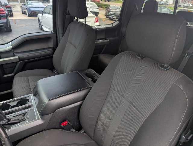 Used 2017 Shadow Black Ford XLT image 13