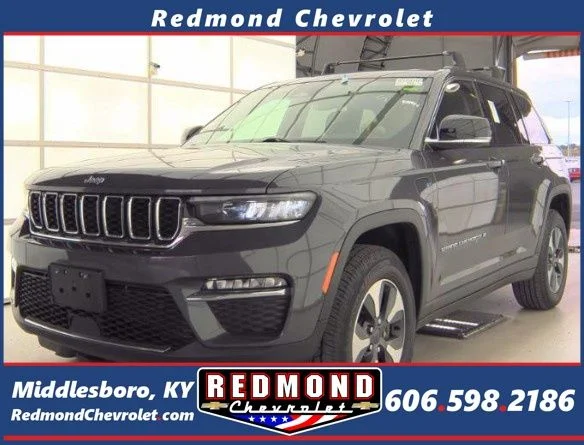 2022 Jeep Grand Cherokee 4xe 4x4's photo