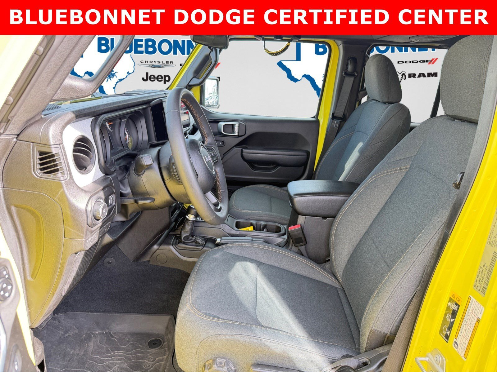 Used 2024 High Velocity Clearcoat Jeep Sport S image 11