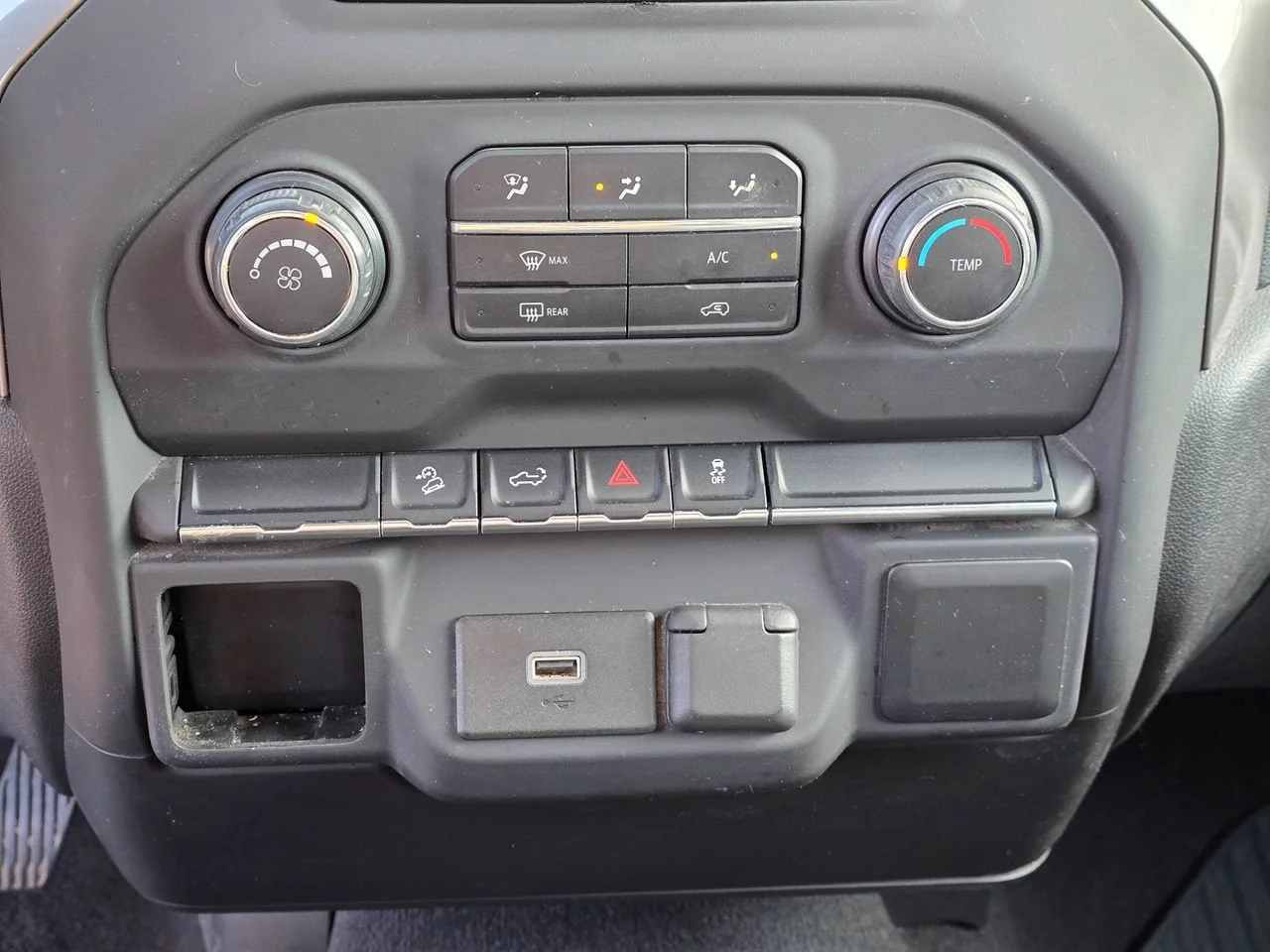 Used 2020 Silver ICE Metallic Chevrolet Custom Trail Boss image 17