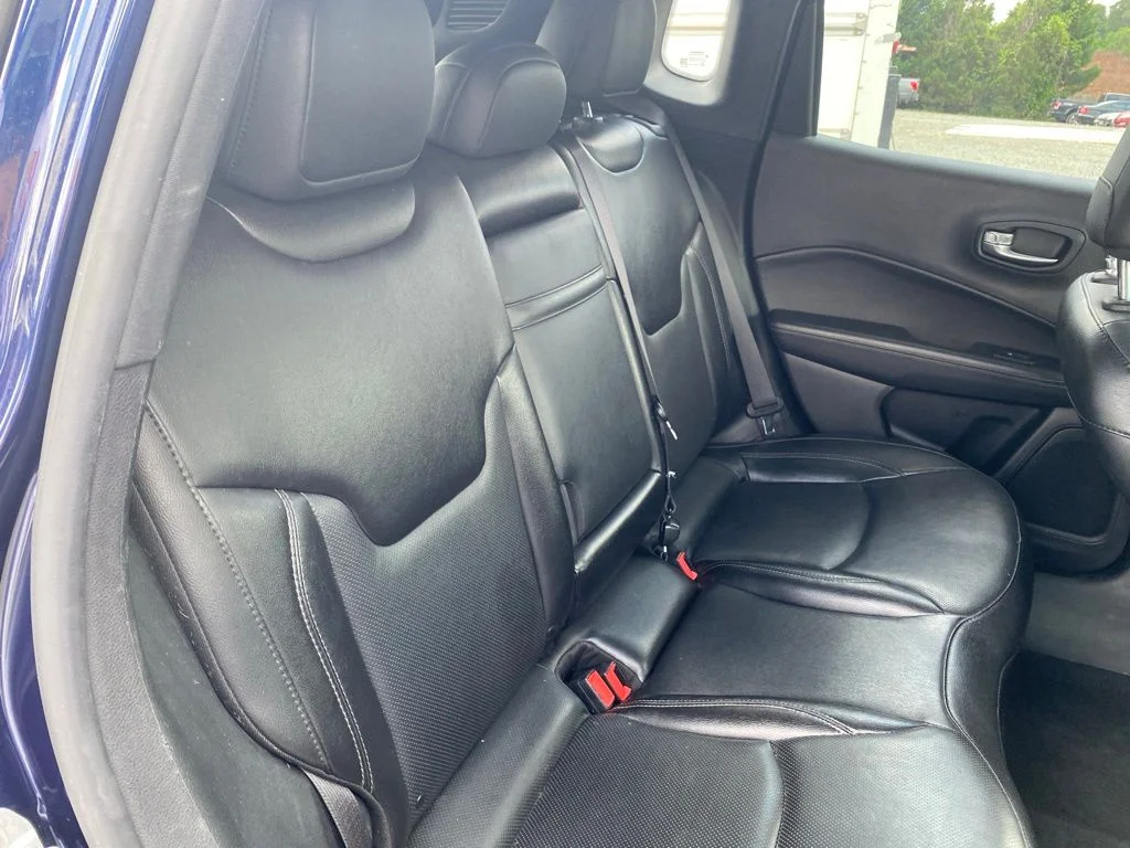 Used 2020 Blue Jeep Limited image 21
