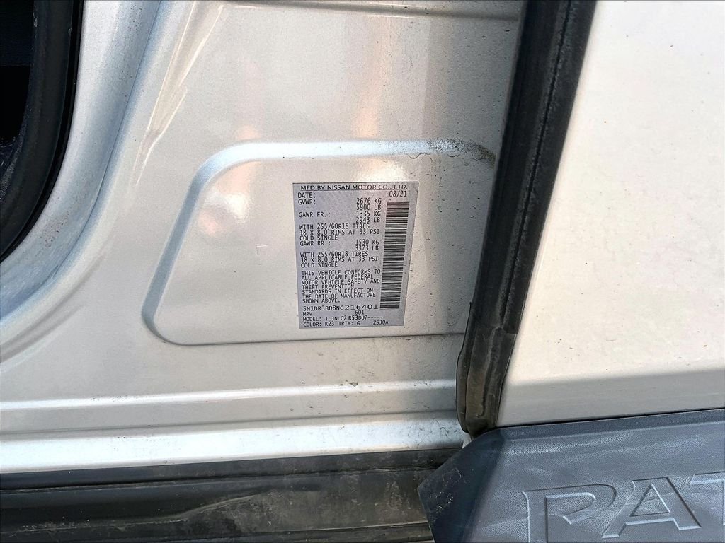Used 2022 Silver Nissan SV image 9