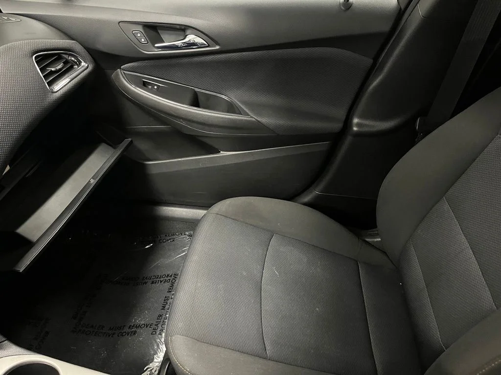 Used 2018 Silver Chevrolet LS image 41