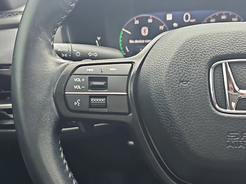 Used 2024  Honda Sport-L image 17