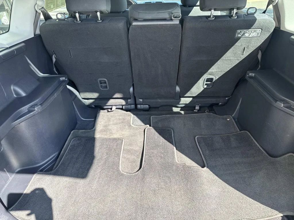 Used 2010  Honda LX image 23