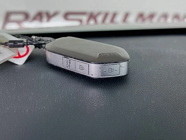 2024 Kia Sorento S - Photo 12