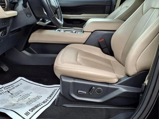 Used 2024 Black Ford Limited image 18