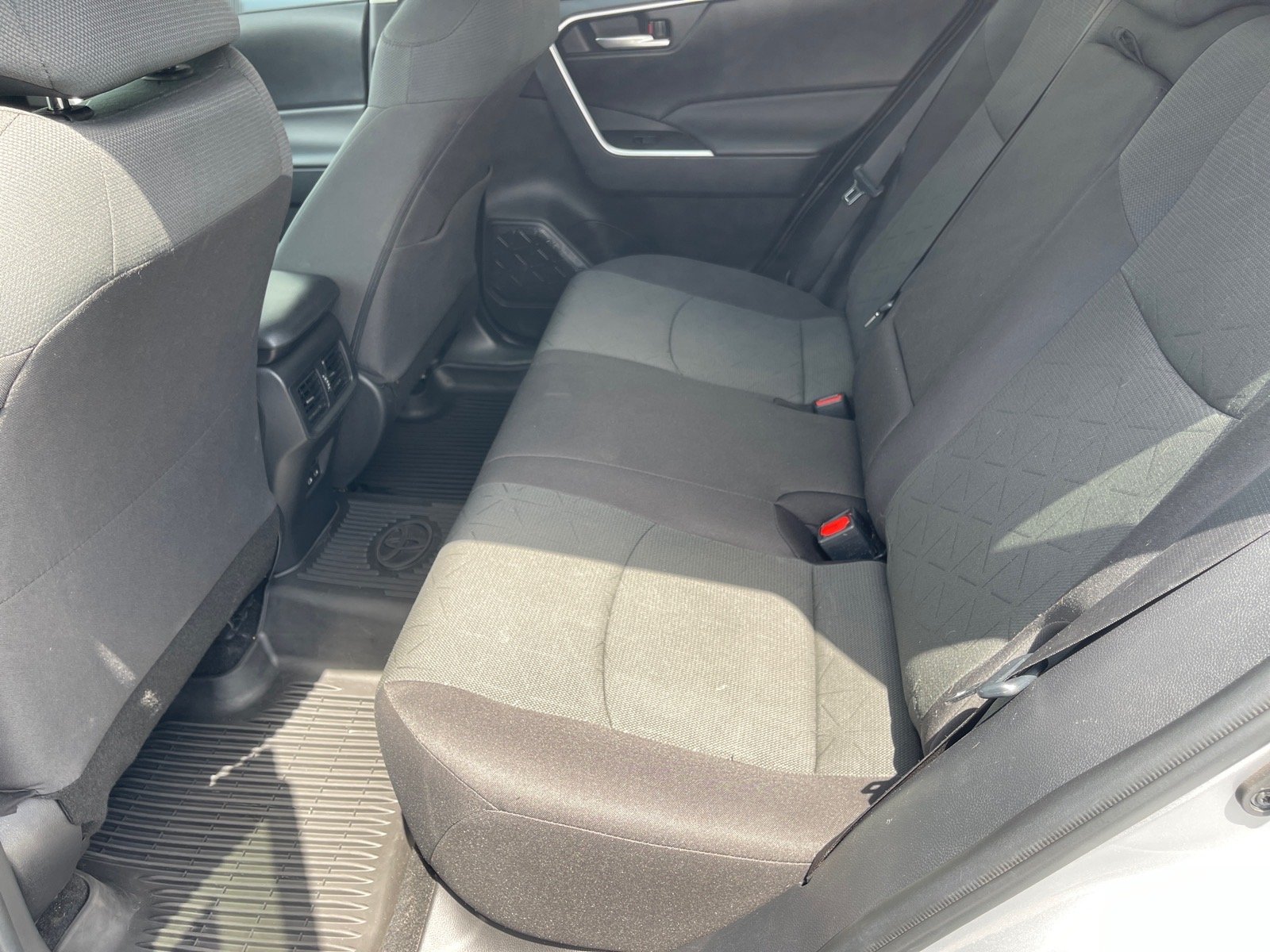 Used 2024 Silver Sky Metallic Toyota XLE image 11
