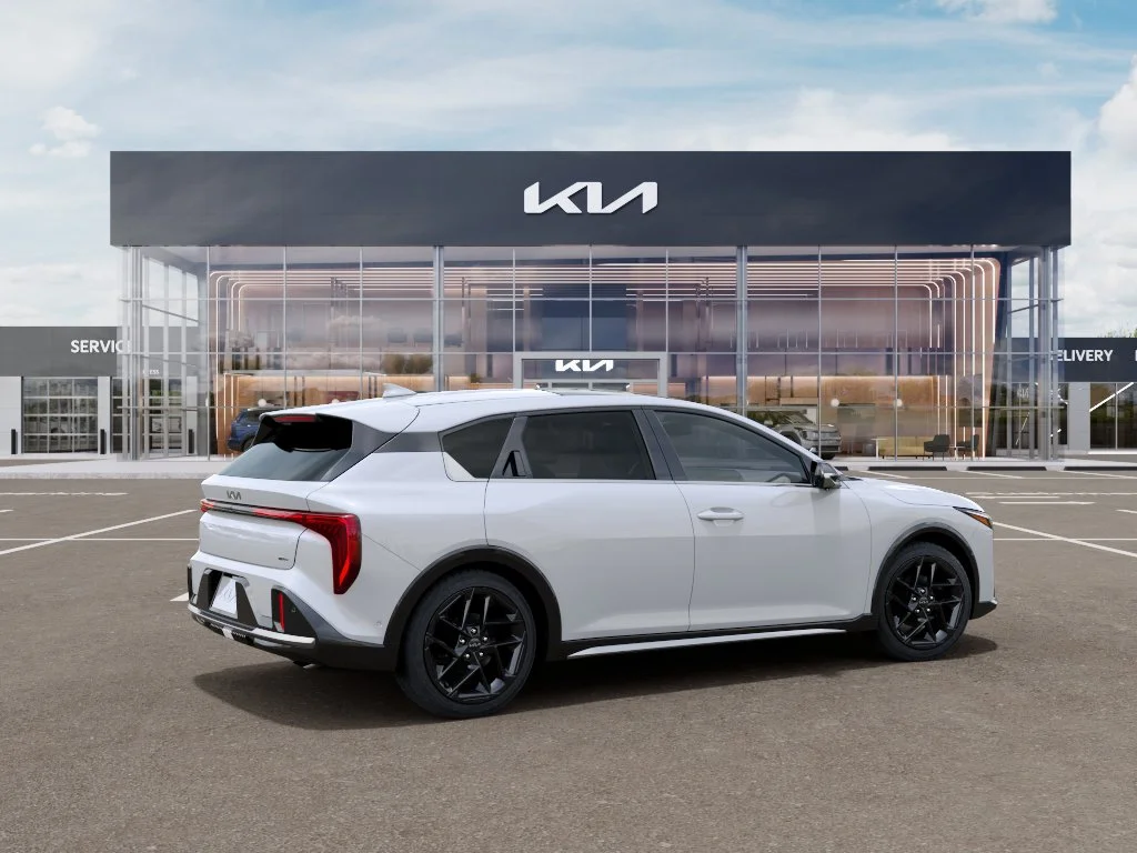 New 2026 Snow White Pear Kia GT-Line Turbo image 6