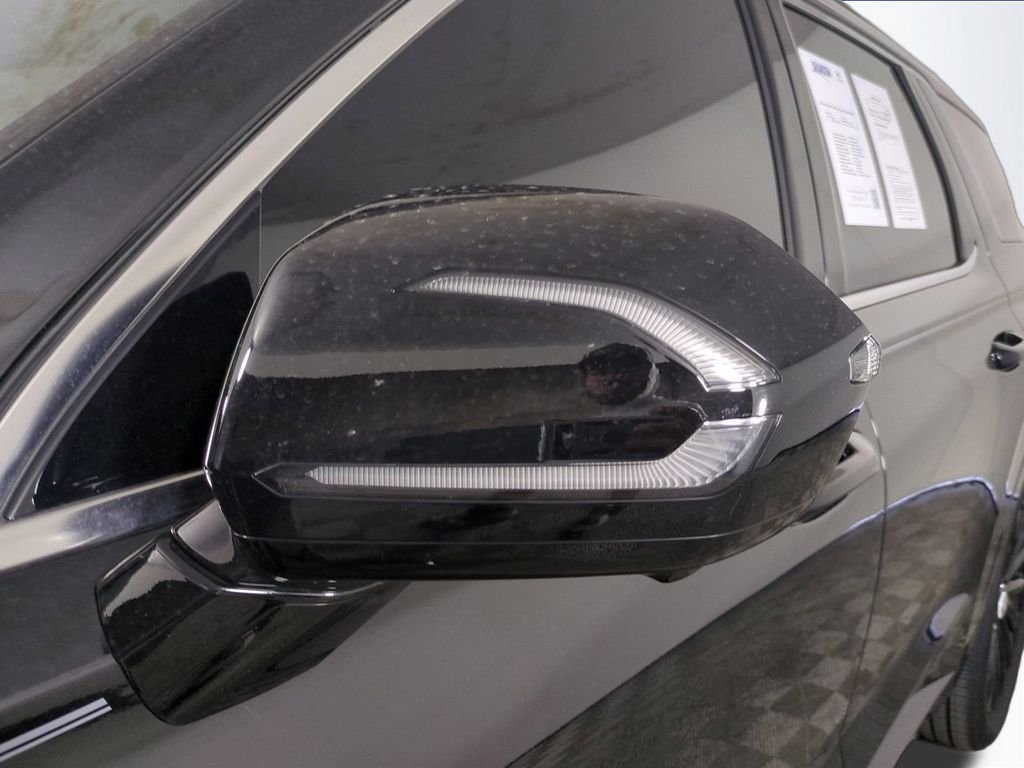 Used 2025 Black Hyundai Calligraphy Night Edition image 12