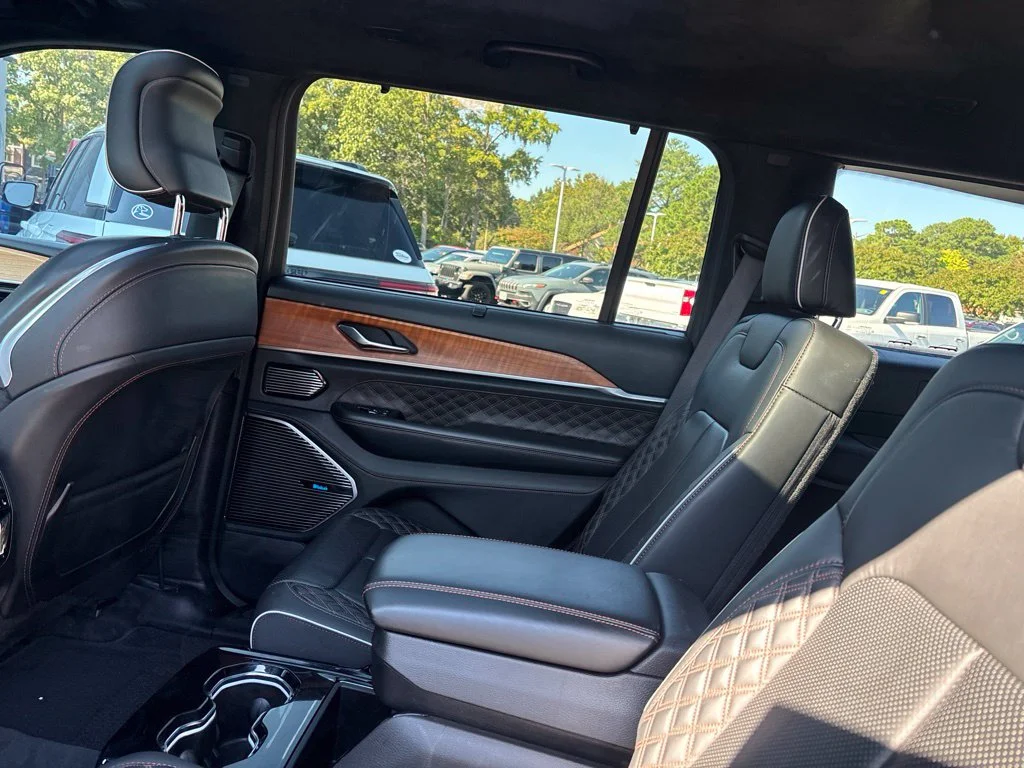 Used 2021 Black Jeep Summit image 48