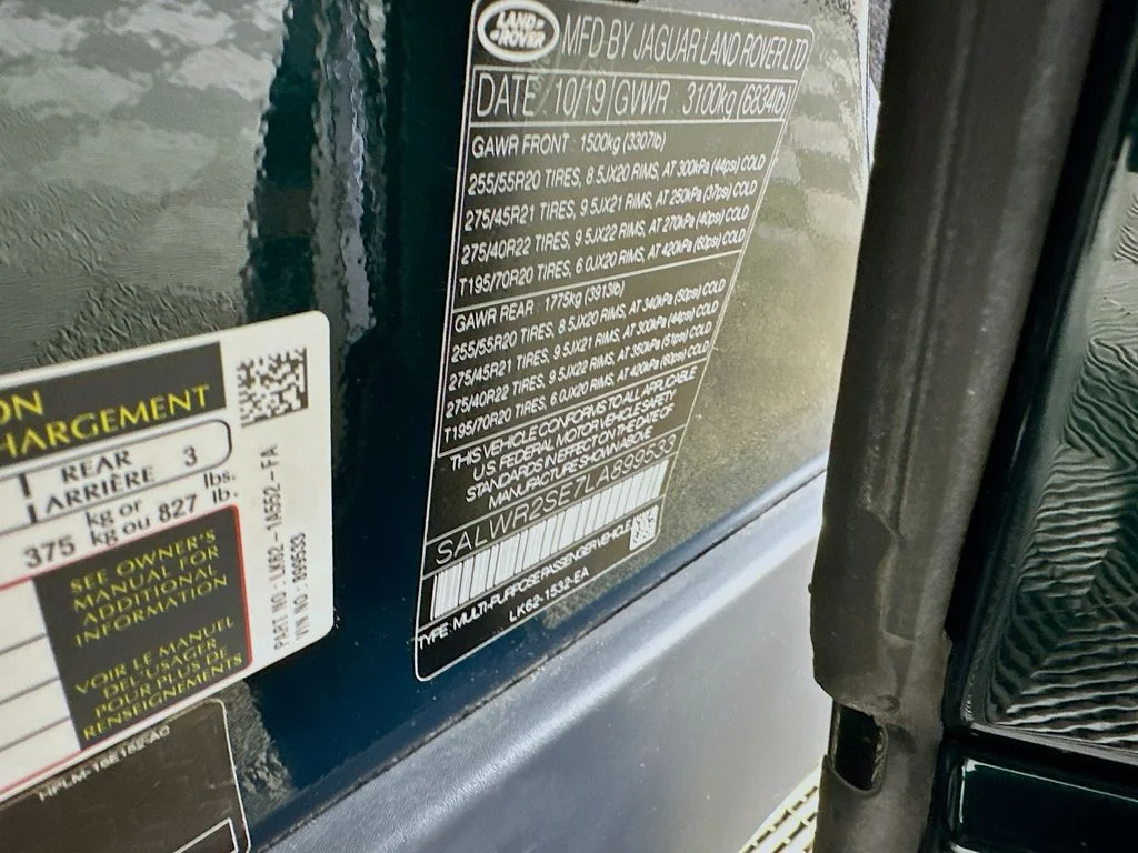 Used 2020 Green Land Rover HSE Dynamic image 30