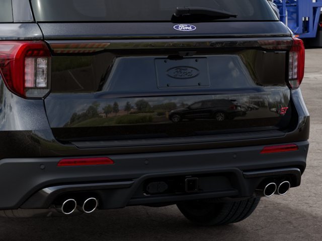 New 2027 Agate Black Metallic Ford ST image 23