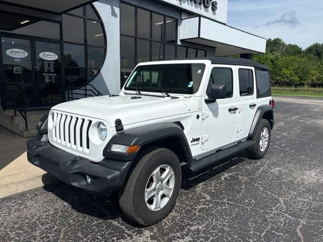 Used 2022 White Jeep Unlimited Sport S image 2