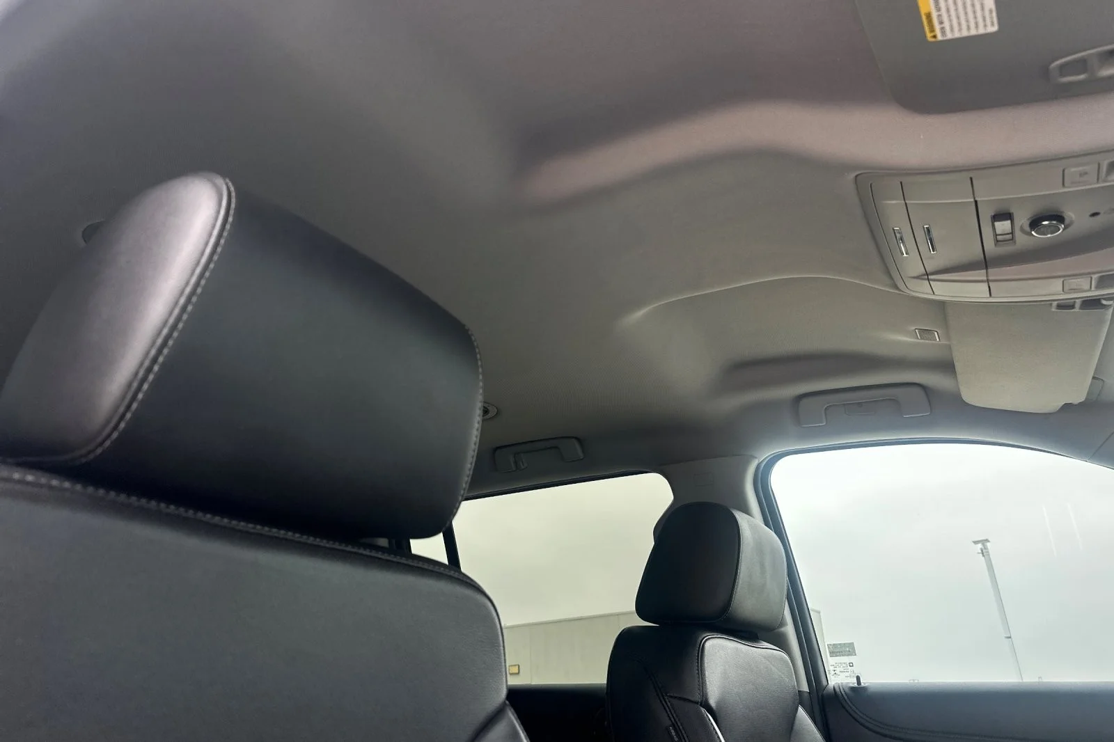 Used 2020 GRAY METALLIC Chevrolet Premier image 17