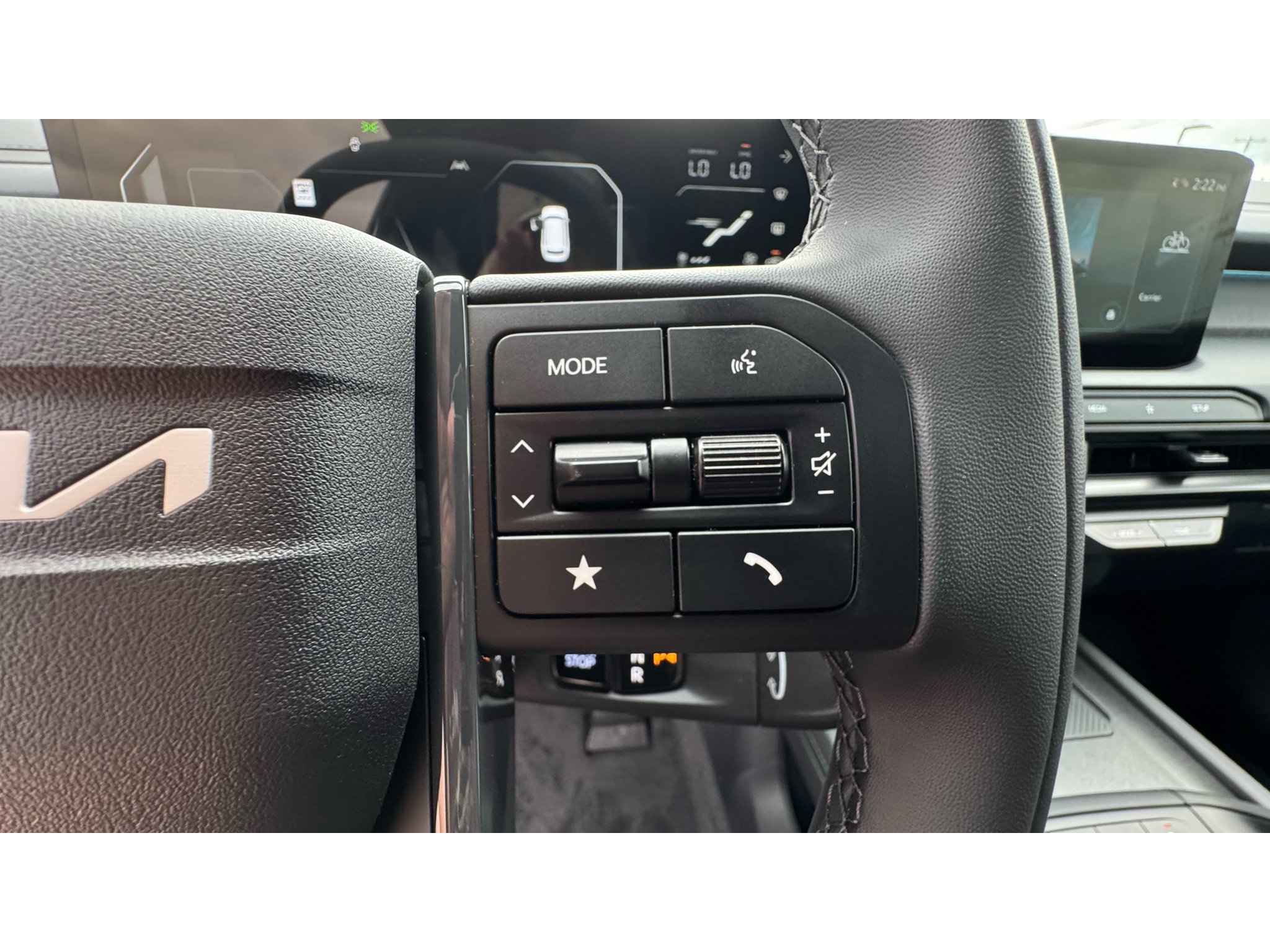 New 2027 Terrain Brown Kia X-LINE SX image 10