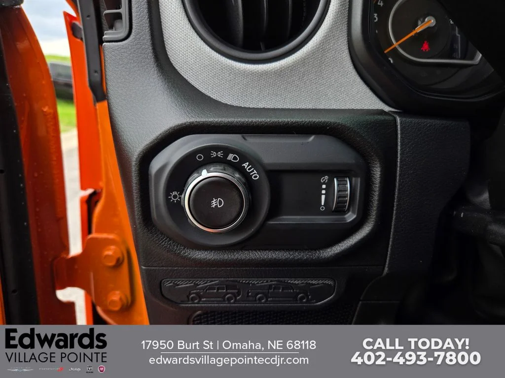 New 2026 Joose Exterior Paint Jeep Sport S image 12