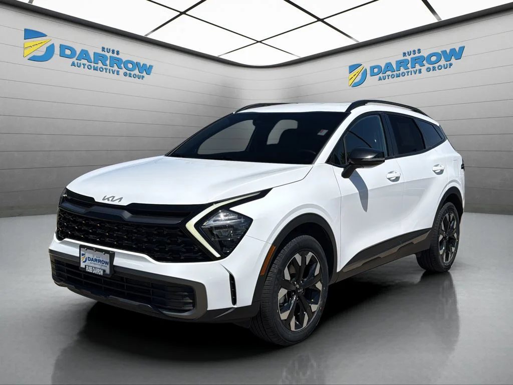 Used 2023 White Kia X-Line image 1
