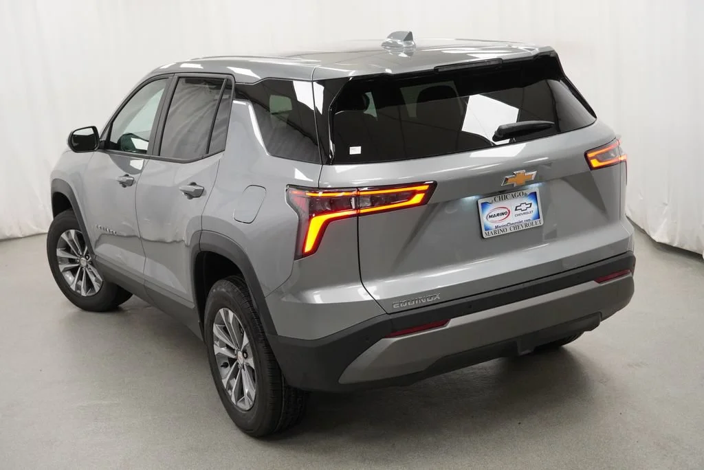 2027 Chevrolet Equinox LT - Photo 36