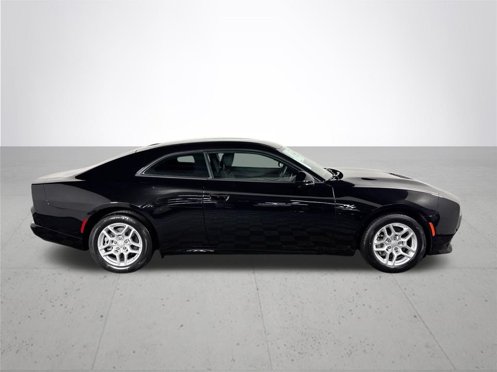 New 2026 Diamond Black Crystal Pearlcoat Dodge R/T image 5