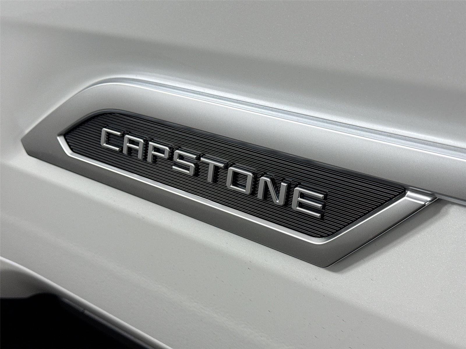 New 2026 Wind Chill Pearl Toyota Capstone image 10