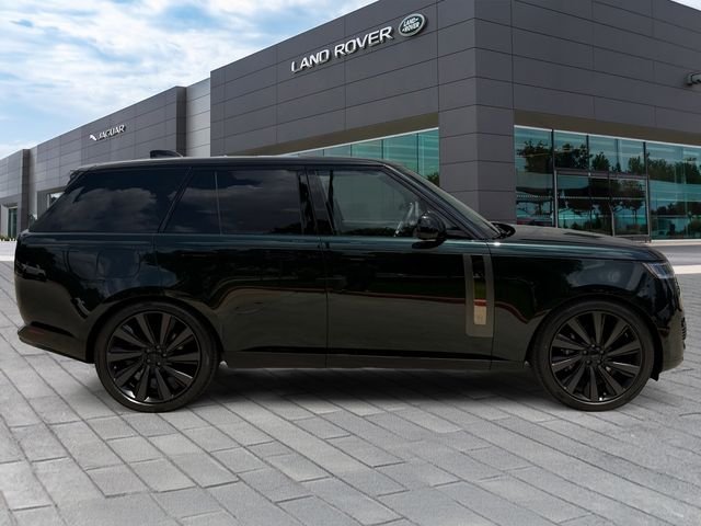 Used 2026 Green Land Rover SV image 6