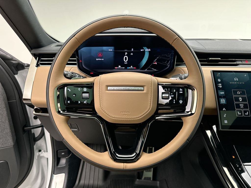 New 2026 Fuji White Land Rover Dynamic SE image 14