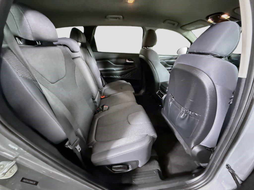 Used 2022 Hampton Gray Hyundai SEL image 23