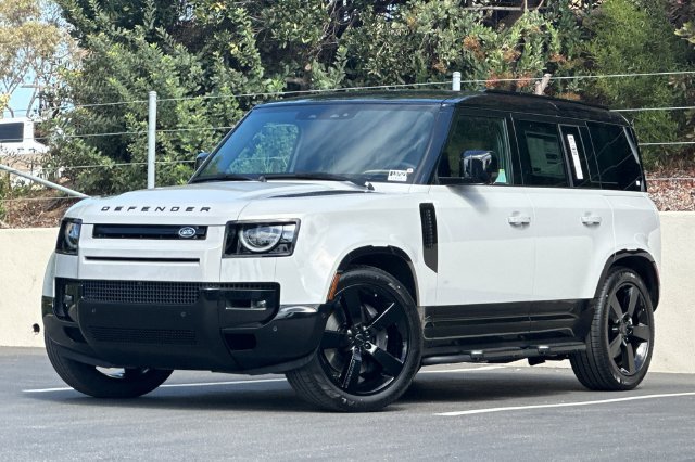 New 2026 Borasco Grey Land Rover X-Dynamic SE image 1