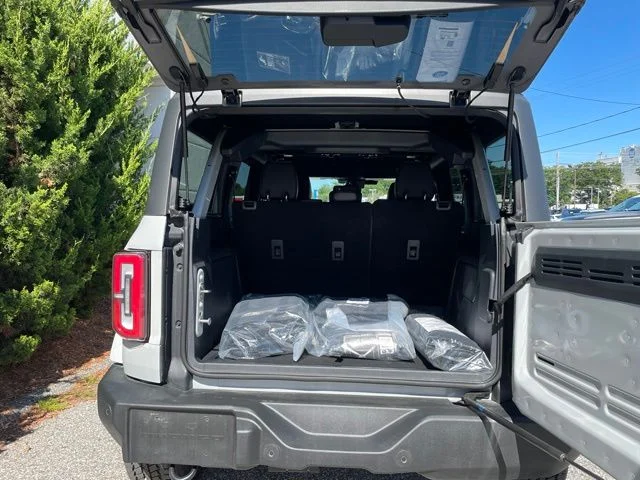 New 2026 AVALANCHE GRAY Ford Outer Banks image 10