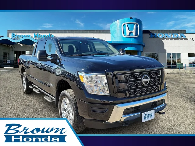 2024 Nissan TITAN XD Crew Cab SV 4x4