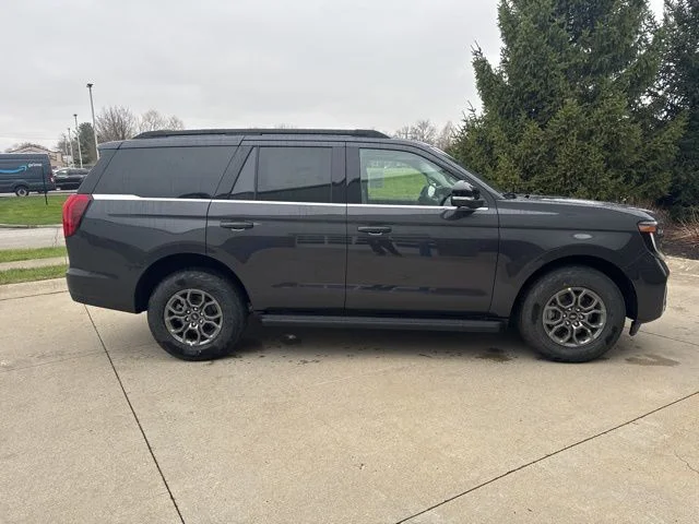 New 2026 Dark Matter Gray Metallic Ford Active image 4