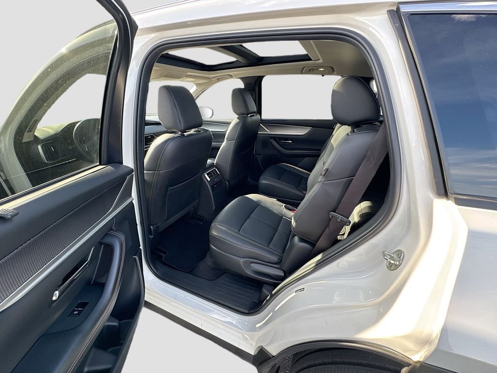 Used 2024 White Mazda Premium image 26