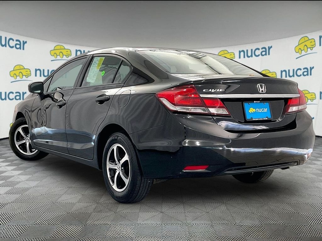 Used 2015 Black Honda SE image 4