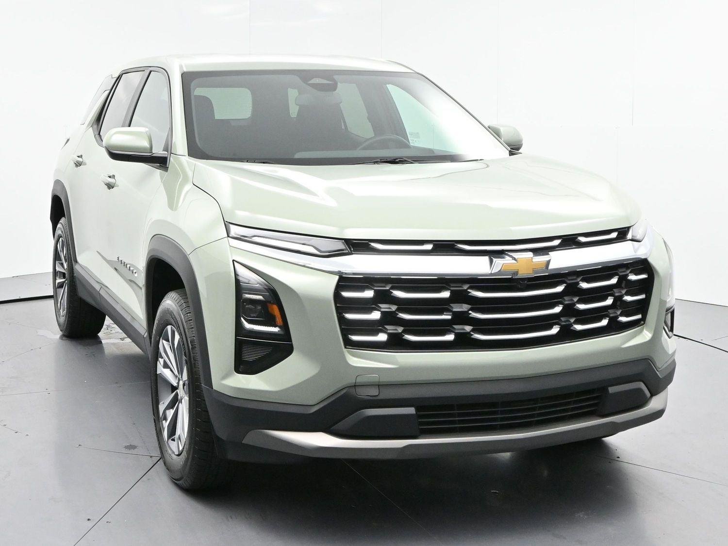 Used 2025 Cacti Green Chevrolet LT image 2