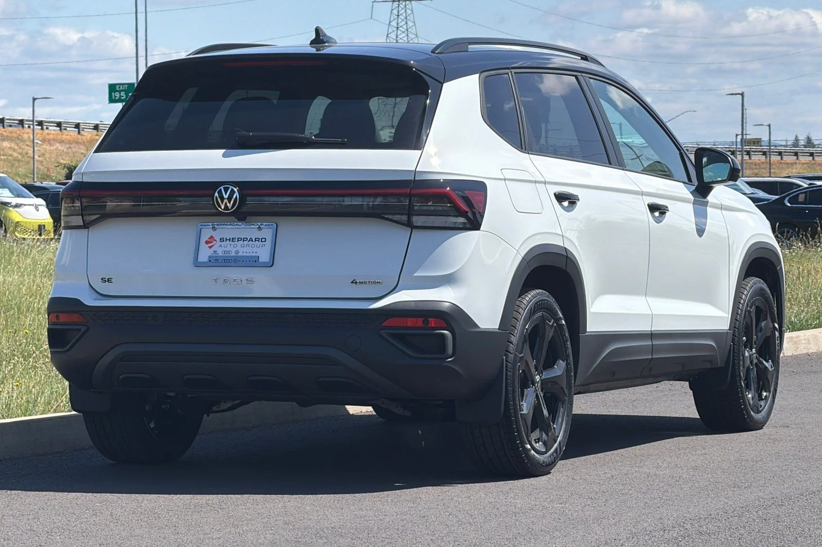 New 2026 White Volkswagen 1.5T SE Black image 3