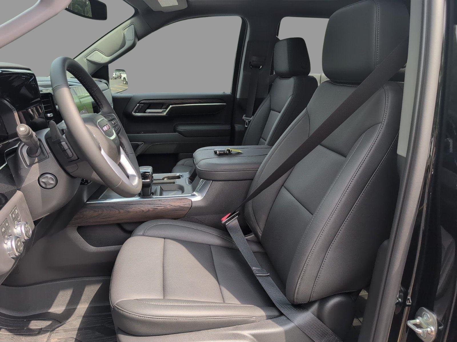 New 2026 Onyx Black GMC SLT image 18