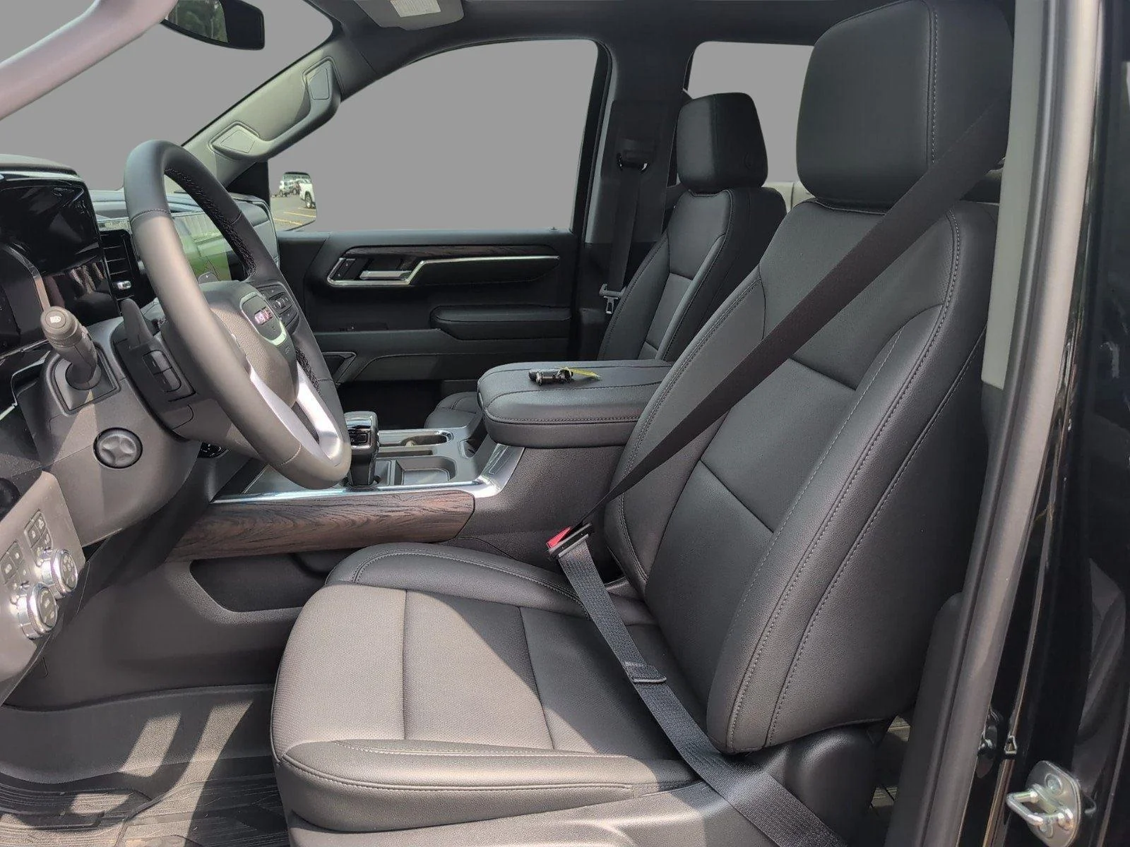 New 2026 Onyx Black GMC SLT image 18