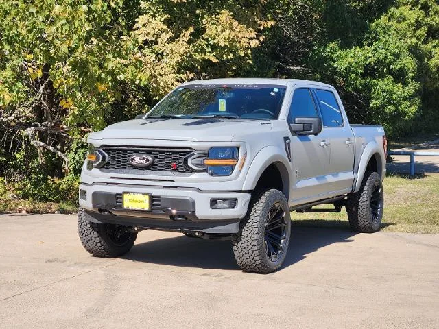 2025 Ford F-150 XLT - Photo 25