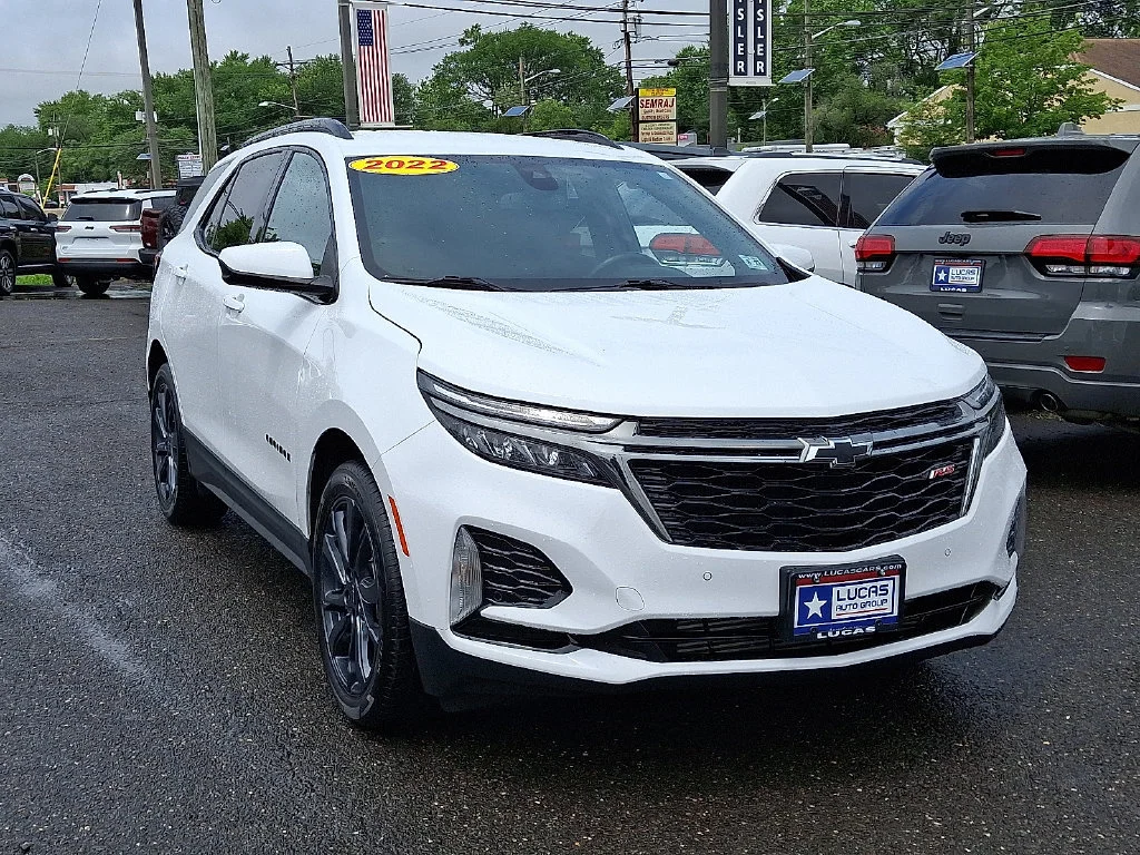 Certified Used 2022 Summit White Chevrolet RS image 2