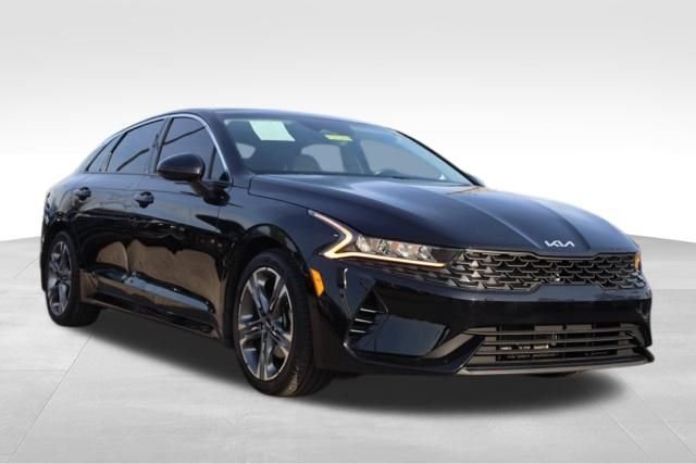 2022 Kia Optima EX FWD's photo