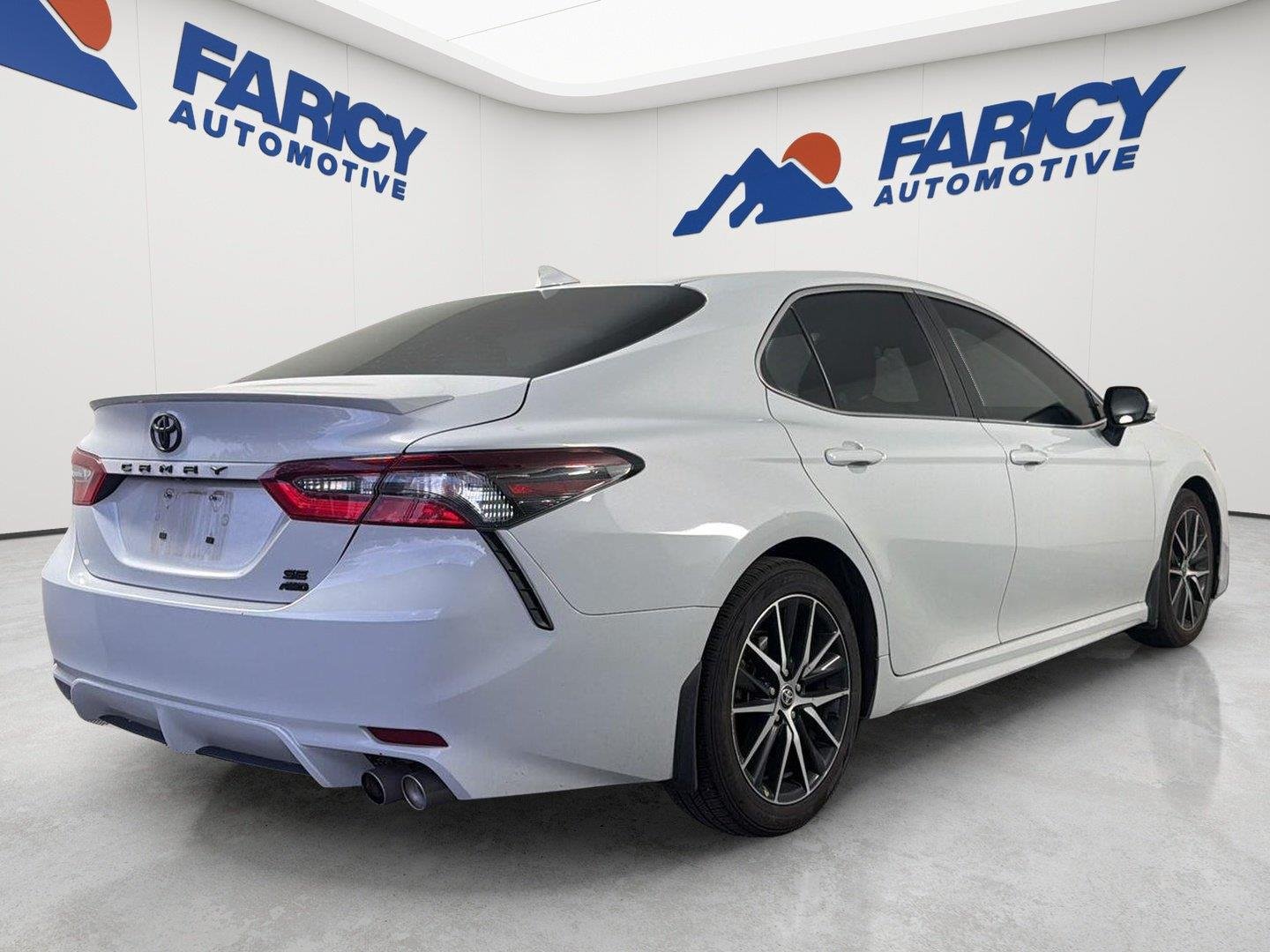 Used 2023 Ice Edge Toyota SE image 21