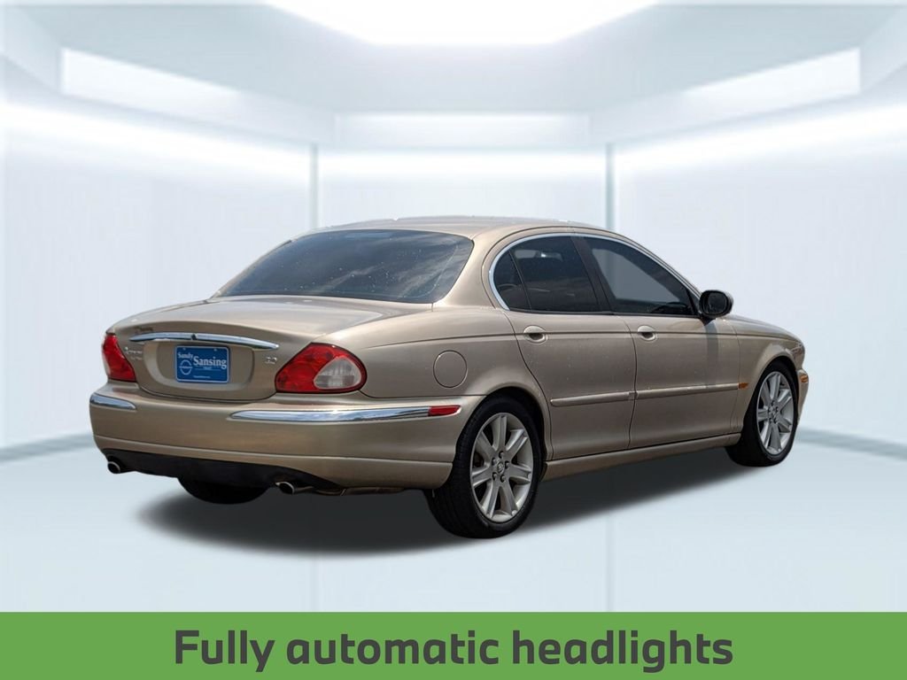 Used 2003 Gold Jaguar 3.0 image 6