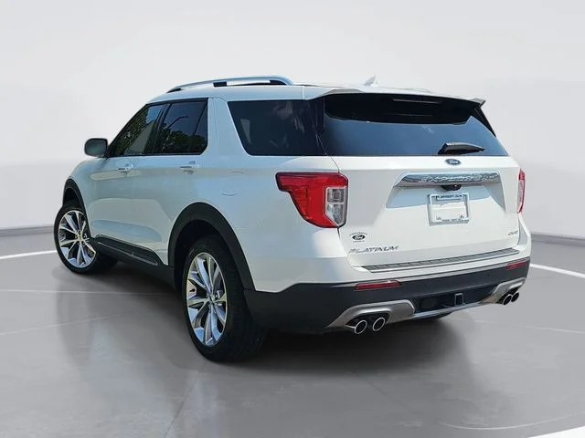 Used 2023 White Ford Platinum image 5