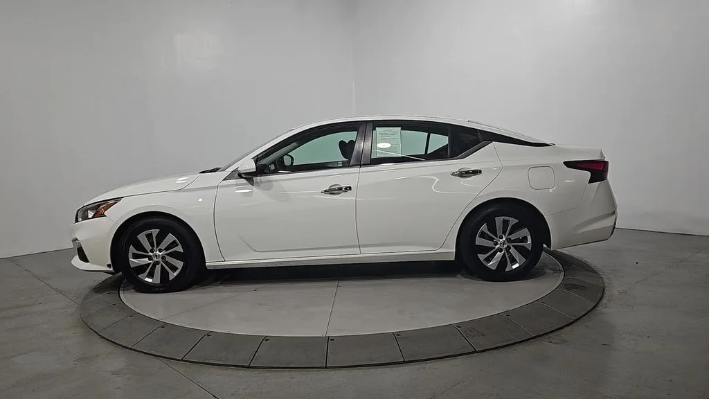 Used 2019 Nissan Altima S with VIN 1N4BL4BV3KC128675 for sale in Roanoke, VA