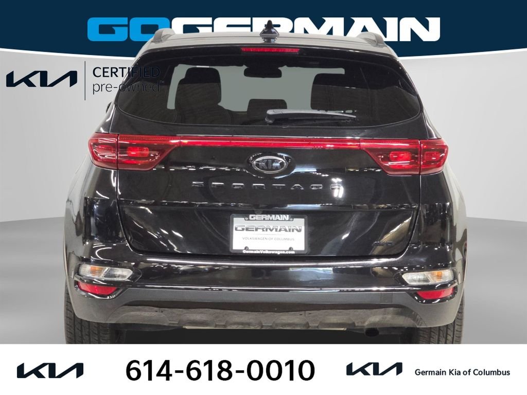 Used 2022 Red Kia Nightfall image 9